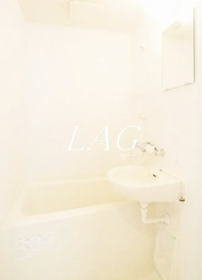 【浴室】 | オルテンシア | お風呂です。