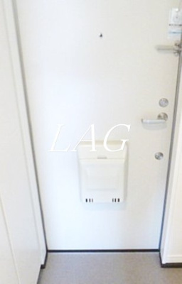 【玄関】 | プレジール中町 | 玄関です。