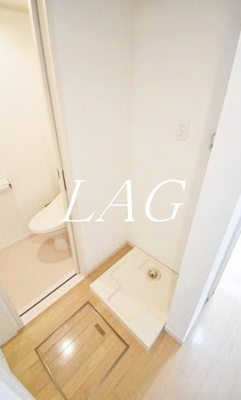 【設備】 | アザレ町田 | 室内洗濯機置き場です。