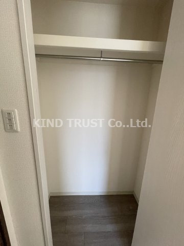 フォーリアライズ梅田レーベンの収納