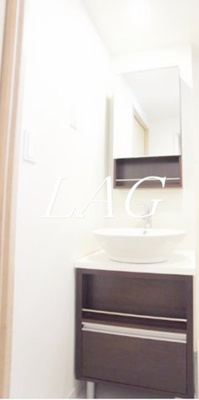 【洗面所】 | リブリ・ブランシュ・フォレ | 独立洗面台です。