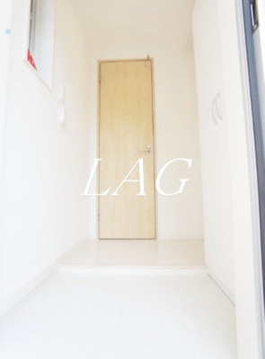 【玄関】 | リブリ・ブランシュ・フォレ | 玄関です。