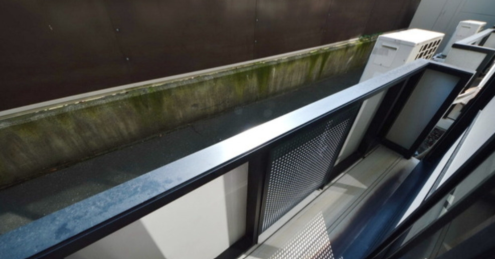 サンピア池之端のバルコニー