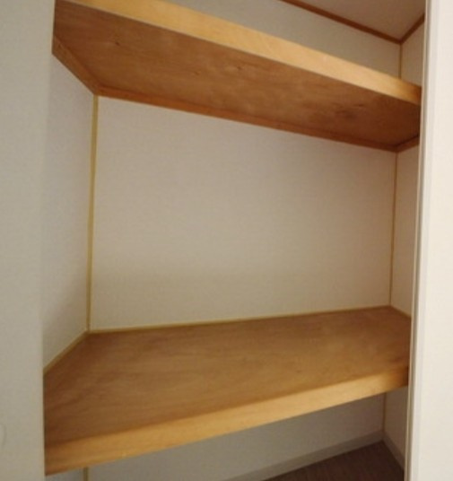 サンピア池之端の内装