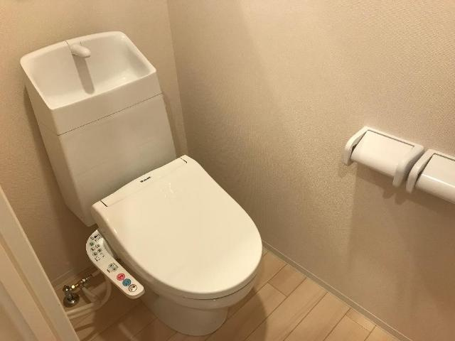 ミルフルール弐番館のトイレ|シャワー付トイレ（イメージ）