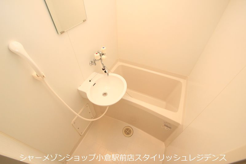 レオパレスくろばるの浴室|※イメージ写真となるため、現況と異なる場合は現況を優先します