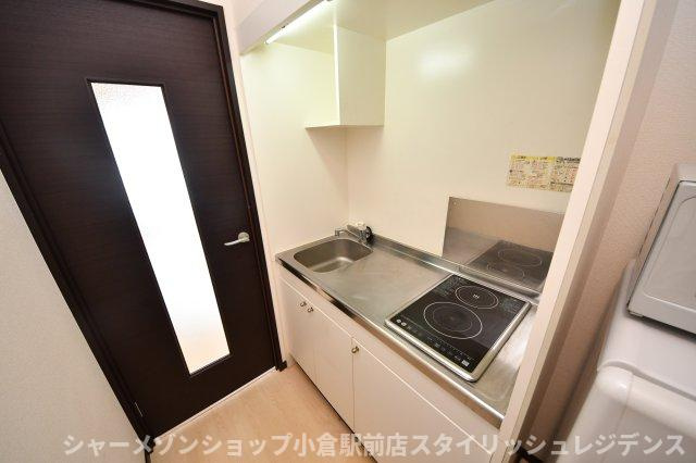 レオネクストKUZUHAのキッチン|写真と異なる場合は現況を優先します