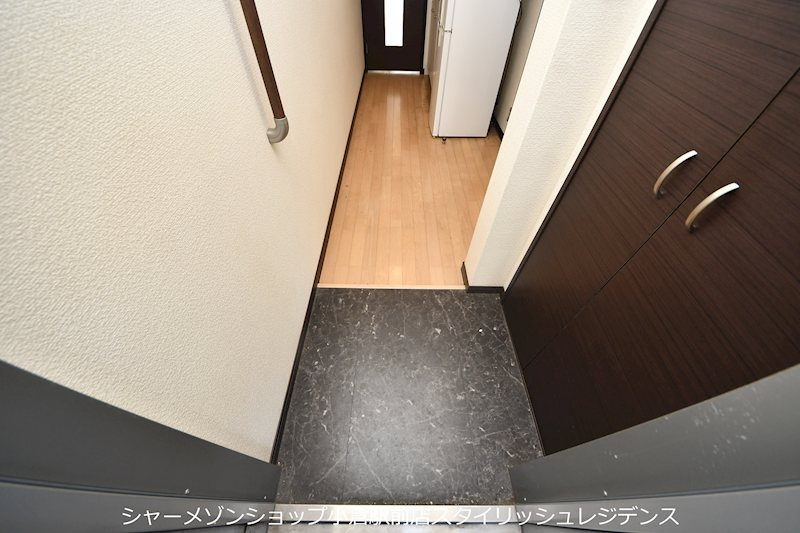 レオネクストそらの玄関