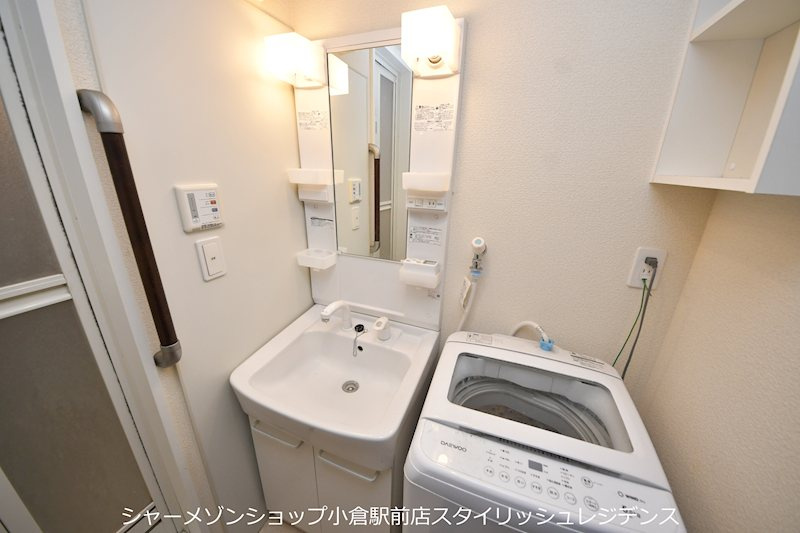 レオネクストそらの洗面所