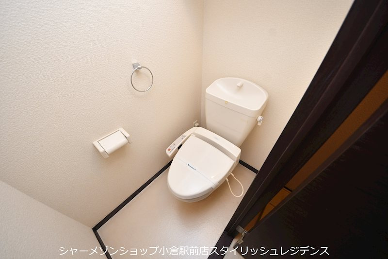 レオネクストドルチェイケベのトイレ|現況と異なる場合は現況を優先します