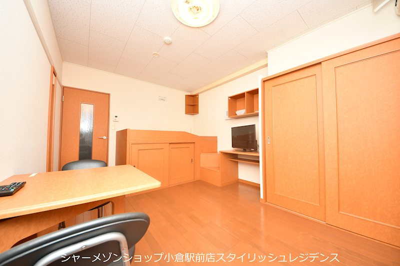レオネクスト日明のバルコニー|現況と異なる場合は現況を優先します