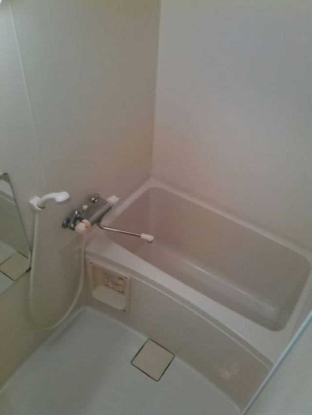 シャイン小石川の浴室|バストイレ別