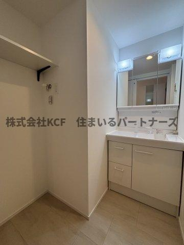 Cherim西鉄久留米Ⅳの洗面所|明るい洗面所です