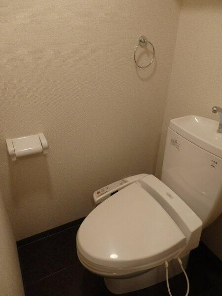 フェニックス高田馬場弐番館のトイレ