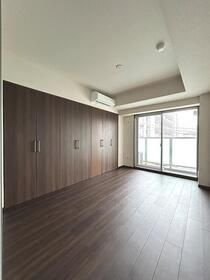 プラティーク清澄白河の居間・リビング