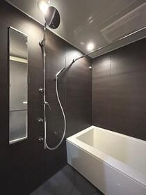 プラティーク清澄白河の浴室