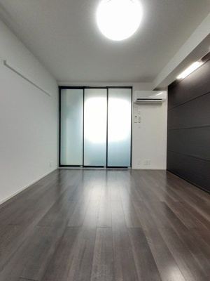 【洋室】 | グリュック1(グリュックワン)