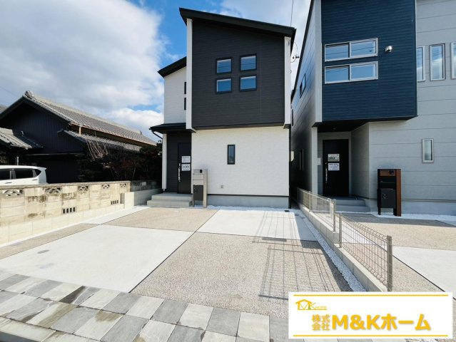 知多市つつじが丘3丁目　全2棟　2号棟