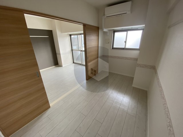 オリーブスクエアの寝室