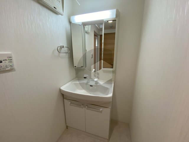 オリーブスクエアの独立洗面台