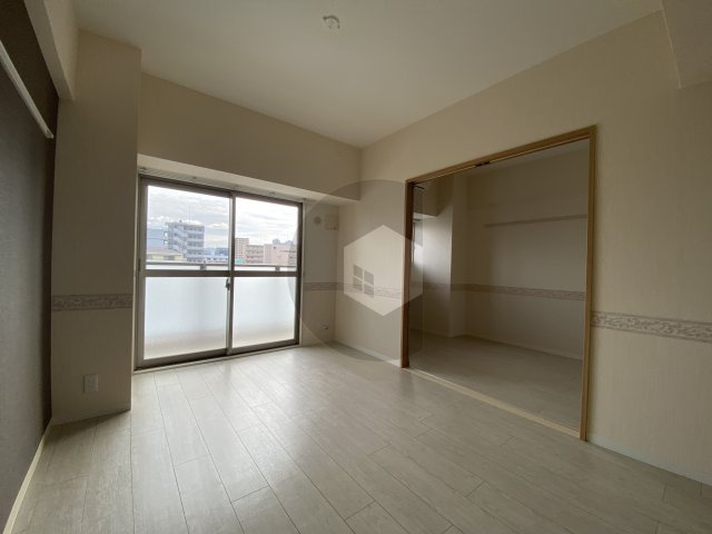 オリーブスクエアの居間・リビング