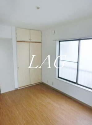 【居間・リビング】 | メゾンムラコシ３号館 | 洋室のお部屋です。