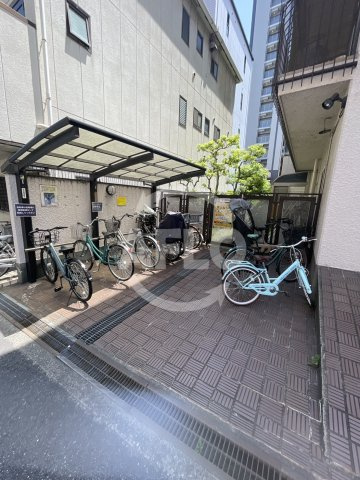 メゾンドール天王寺　天王寺小学校のその他共用部分|メゾンドール天王寺　駐輪場