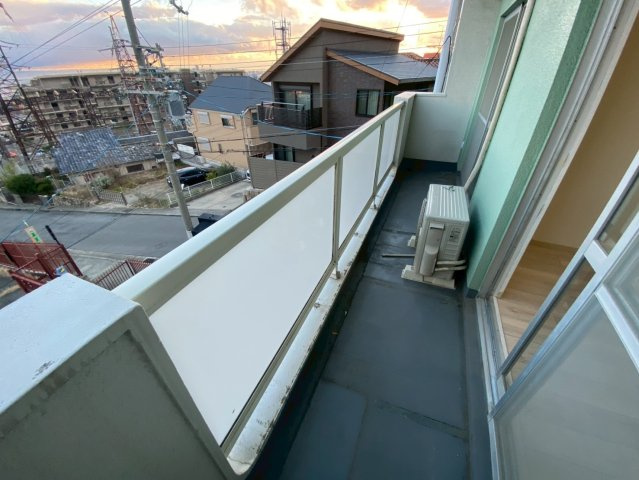 サンビルダー美野丘のバルコニー