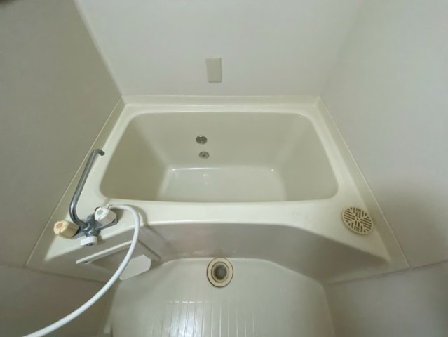 サンビルダー美野丘の浴室