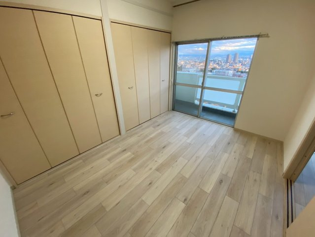 サンビルダー美野丘の居間・リビング