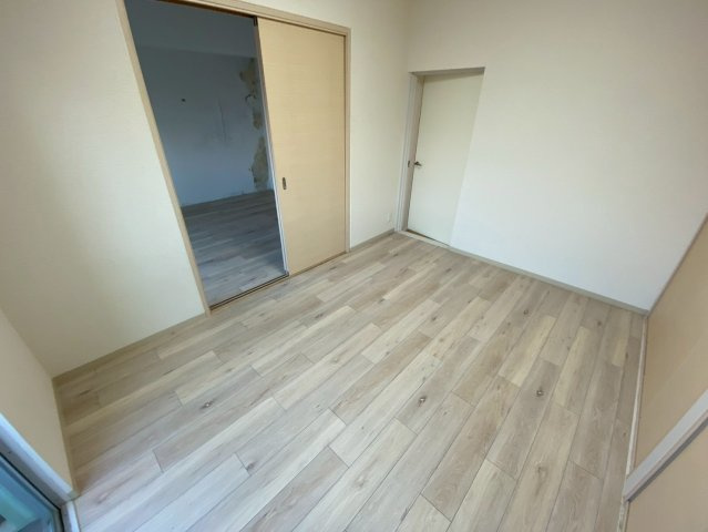 サンビルダー美野丘の居間・リビング