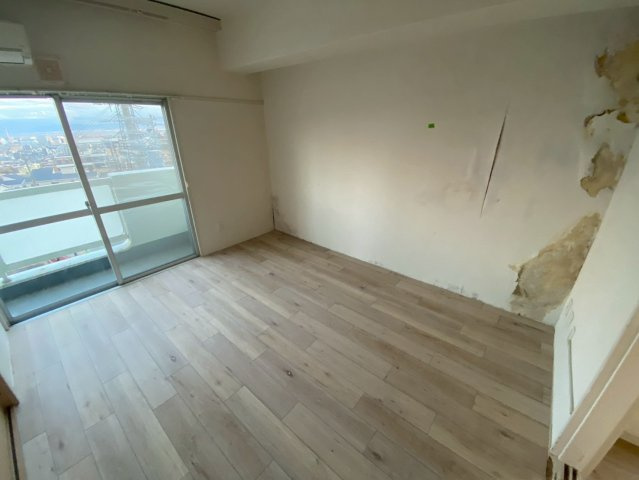 サンビルダー美野丘の居間・リビング