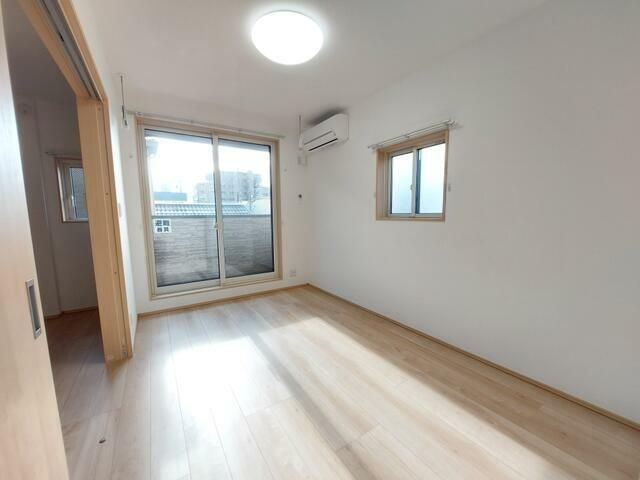 メゾン・ド・エスポワール宮千代の居間・リビング