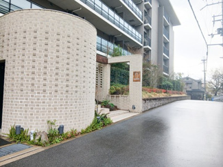 【外観】 | グランドパレス京都伏見ザ・ノースゲート　5階建て1階部分