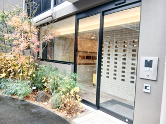 【エントランス】 | グランドパレス京都伏見ザ・ノースゲート　5階建て1階部分