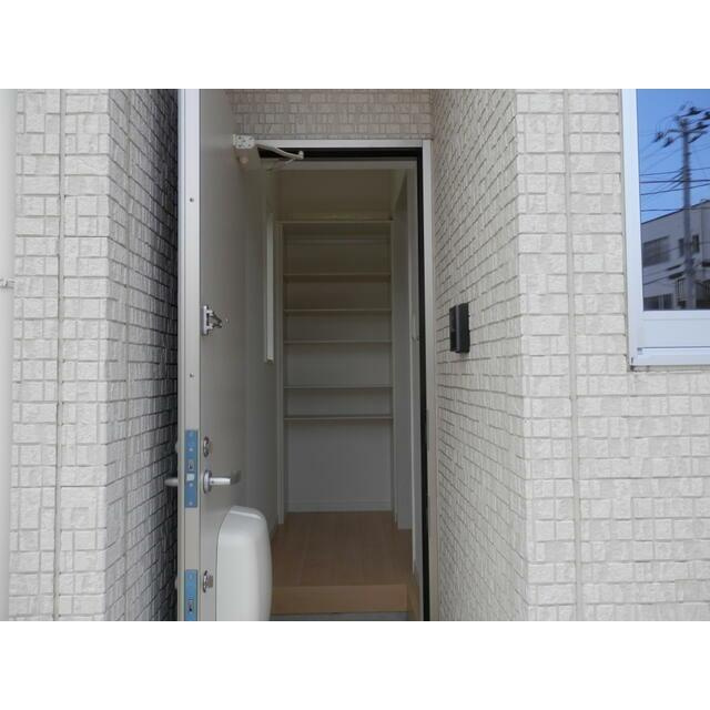 スカイコート小松島Ａの玄関