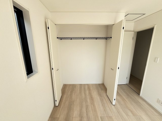 【収納】 | 福岡市早良区飯倉8丁目第17　2号棟（全2棟）【仲介手数料無料・0円】 | 現地写真。