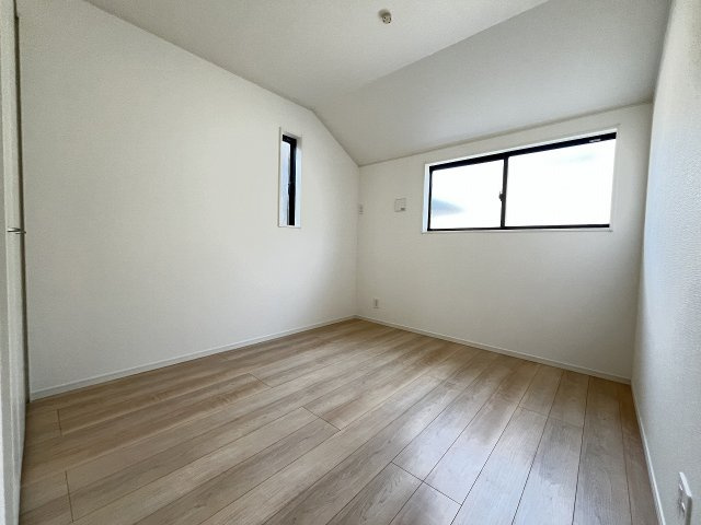 【子供部屋】 | 福岡市早良区飯倉8丁目第17　2号棟（全2棟）【仲介手数料無料・0円】 | 施工例。施工例は完成時と異なる場合があります。