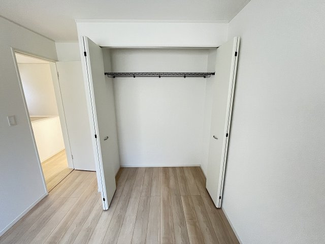 【収納】 | 福岡市早良区飯倉8丁目第17　2号棟（全2棟）【仲介手数料無料・0円】 | 施工例。施工例は完成時と異なる場合があります。