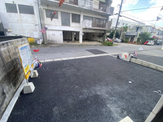 【駐車場】 | 読谷村楚辺　第3（全2棟）ラスト2号棟 | 2号棟　並列駐車2台完備♪EV車充電設備♪