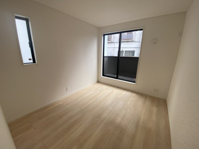 【洋室】 | 読谷村楚辺　第3（全2棟）ラスト2号棟 | 2号棟　洋室6帖＋CL付き♪