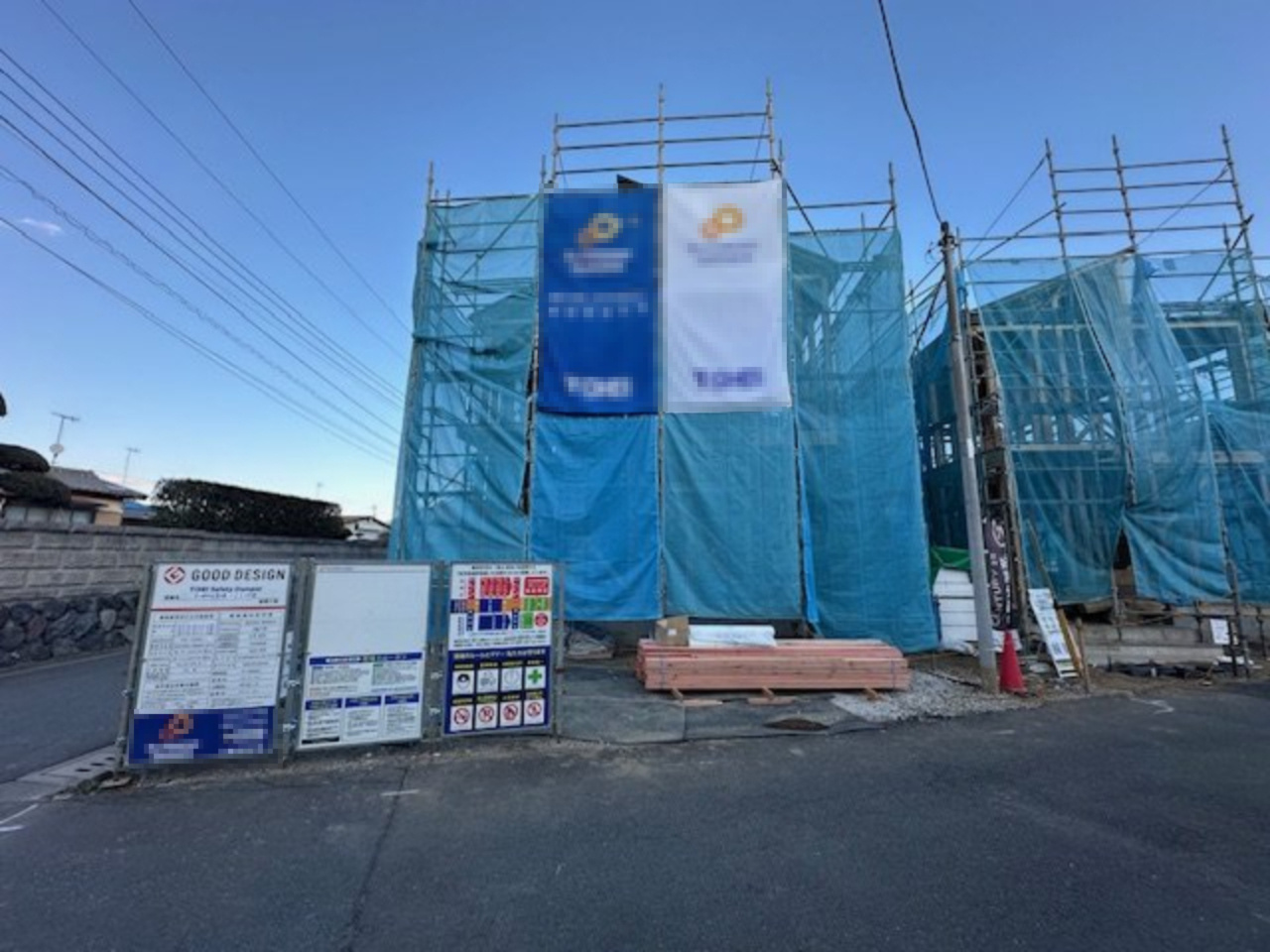 茅ヶ崎市松尾　　新築戸建　　全6区画の外観|2月2日撮影　建築中　現地外観
