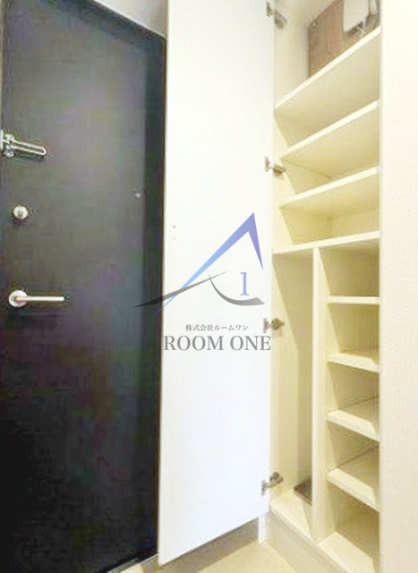 ガーデン板橋氷川町の玄関|玄関です。