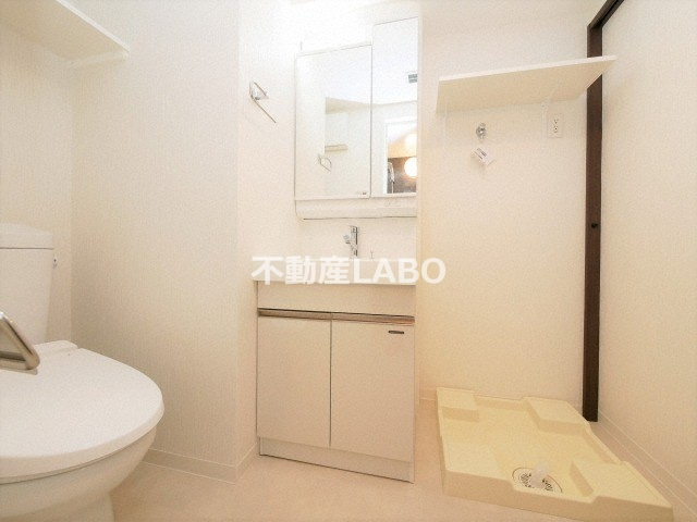 エグゼ難波南Ⅵの洗面所