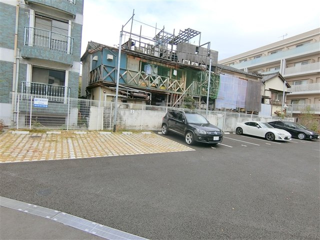 グーフォクォーレの駐車場