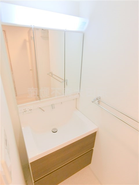 グーフォクォーレの洗面所|独立洗面台