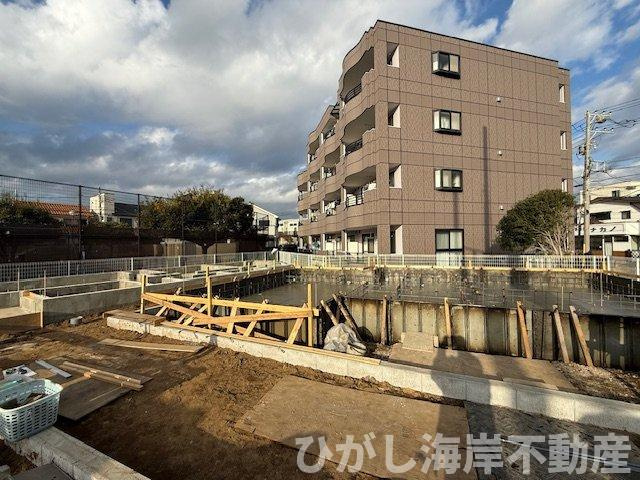 茅ヶ崎市出口町　新築戸建　　全６棟の外観|12月19日撮影　建築中　現地外観