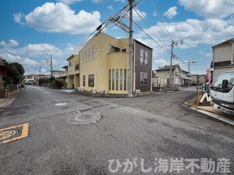 茅ヶ崎市萩園　売地　全２区画の前面道路含む現地写真|12月20日撮影　造成工事中　現地外観