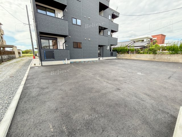 VIRIO合川の駐車場|駐車スペースもあります♪