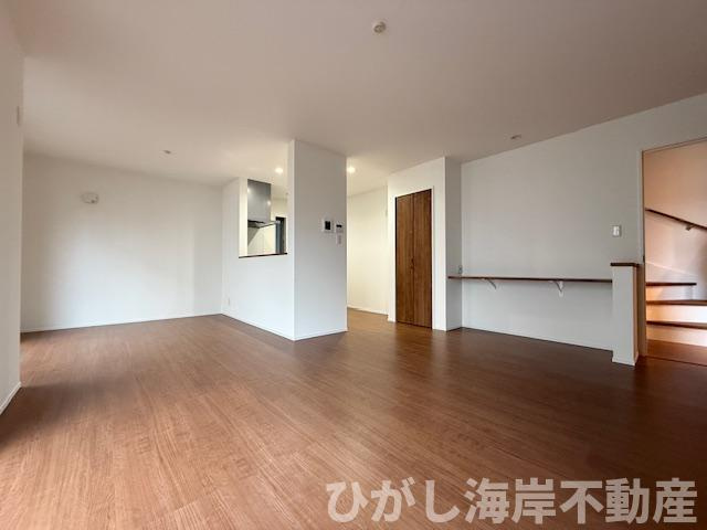 茅ヶ崎市今宿　新築戸建　全4棟　のダイニング|18.4帖　LDK